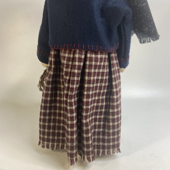Lg Primitive Snowman Woman Fabric Folk Art Handcrafted Figure Winter Decor 19in - Picture 7 of 9